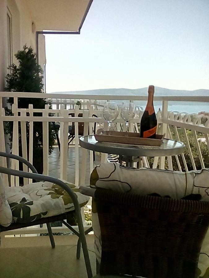 Apartments Blue Lagoon Trogir Eksteriør bilde